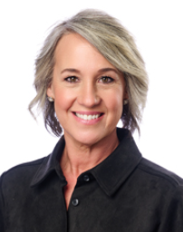 Shanon Deloera Headshot