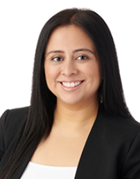 Stephanie Fowler Headshot